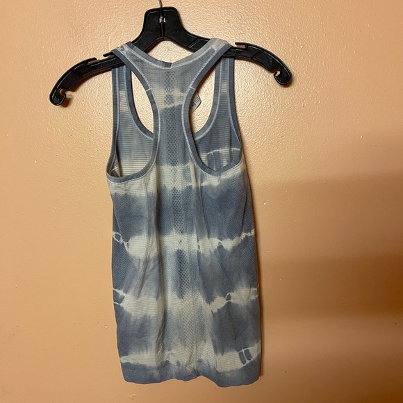 lululemon athletica Tops - Lululemon Swiftly Women’s Tie Dye Racerback Tank Top Size 4
